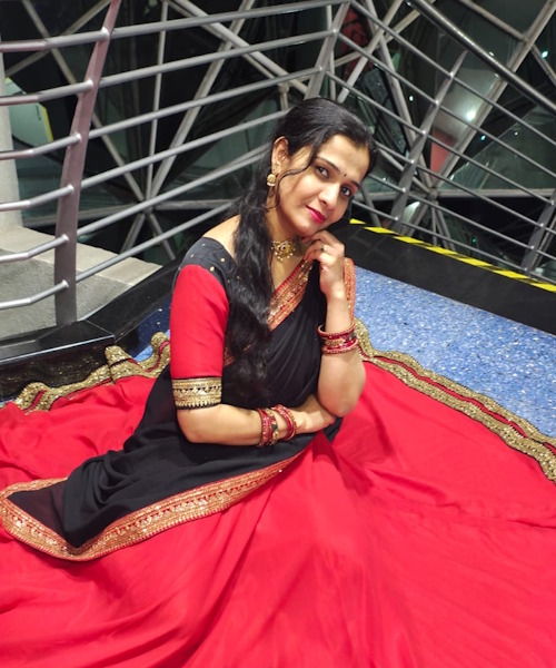Bhavya M R