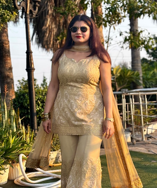 Saroj Dhillon